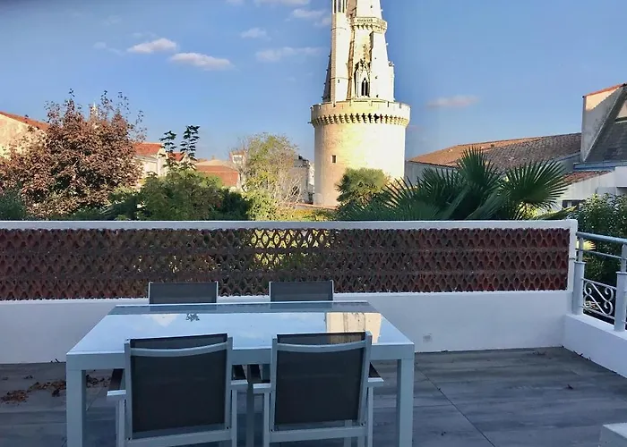 Vue Superbe Sur Tour De La Lanterne T2 Avec Terrasse Remparts 2 Apartment *